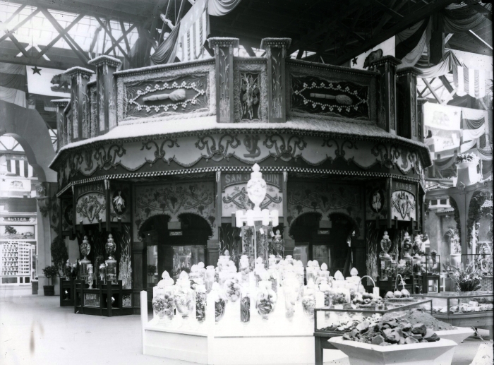 San Joaquin Counties Display in the California Building at PPIE, 1915