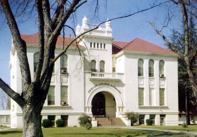 85-15-10  Merced County Old Library, circa 1960s